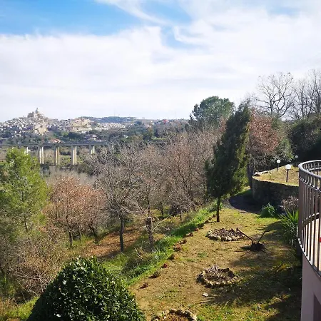 Panorama Bed & Breakfast *